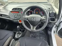 Used Honda Jazz ES 99 HP (72 kW) 2013 White Hatchback