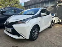 Used Toyota Aygo X-play 69 HP (50 kW) 2016 White Hatchback