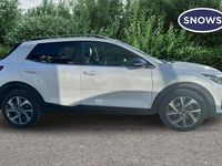 Used Kia Stonic GT-Line 100 HP (73 kW) 2025 White pearl SUV