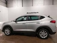 Used Hyundai Tucson SE 132 HP (97 kW) 2019 Silver SUV