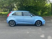 Usado MG MG3 106 HP (77 kW) 2016 Azul Citadino