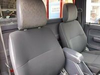 Used Toyota HiLux 102 HP (75 kW) 2004 Pickup