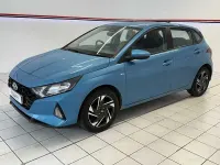 Used Hyundai i20 SE 100 HP (73 kW) 2023 Turquoise Hatchback