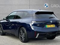 Usado BMW iX M Sport 400 kW (544 HP) 2025 Azul SUV