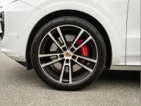 Used Porsche Cayenne S 468 HP (344 kW) 2023 White SUV