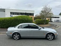 Used Jaguar S-Type R 400 HP (294 kW) 2006 Silver Sedan