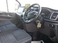 Begagnad Ford Transit Custom Limited 170 HK (125 kW) 2022 Vit Van