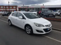 Used Vauxhall Astra SRi 2015 White Hatchback