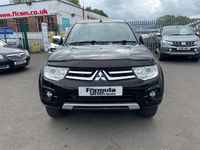 Second-hand Mitsubishi L200 175 CP (128 kW) 2014 Negru Pickup