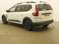 Used Dacia Jogger Extreme 140 HP (102 kW) 2024 White MPV