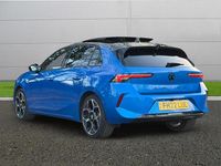 Used Vauxhall Astra Ultimate 130 HP (95 kW) 2022 Blue Hatchback