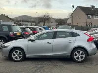 Used Volvo V40 SE 150 HP (110 kW) 2015 Silver Hatchback