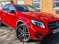 Used Mercedes GLA180 Urban 122 HP (89 kW) 2020 Red SUV