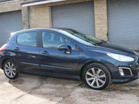 Używany Peugeot 308 Active 2012 Niebieski Hatchback