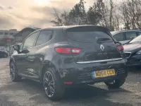 Used Renault Clio Iconic 90 HP (66 kW) 2018 Black Hatchback