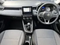 Used Renault Clio Evolution 90 HP (66 kW) 2025 Blue Hatchback