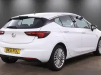 Used Vauxhall Astra Elite 145 HP (106 kW) 2021 White Hatchback