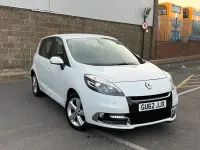Used Renault Scénic Dynamique 2012 White MPV