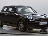 Begagnad Mini Cooper Classic 2024 Svart Halvkombi