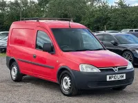 Used Vauxhall Combo 75 HP (55 kW) 2010 Red MPV