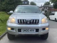 Used Toyota Land Cruiser 164 HP (120 kW) 2005 Silver SUV