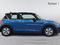 Usado Mini Cooper Classic 134 HP (98 kW) 2023 Azul Citadino