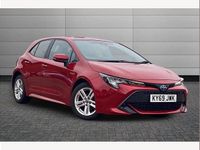 Used Toyota Corolla 122 HP (89 kW) 2019 Red Hatchback