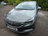 Second-hand Vauxhall Astra Elite 105 CP (77 kW) 2018 Gri Hatchback