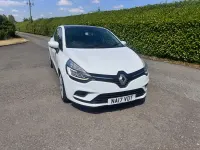 Used Renault Clio Dynamique 2017 White Hatchback