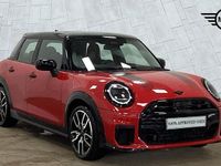 Usado Mini Cooper Hatch 113 kW (154 HP) 2025 Vermelho Citadino
