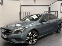 Used Mercedes A200 134 HP (98 kW) 2014 Blue Hatchback