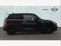 Used Mini Cooper Hatch 134 HP (98 kW) 2018 Black Hatchback