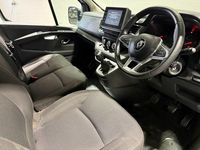 Used Renault Trafic 2022 White MPV