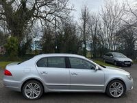 Used Skoda Superb Elegance 140 HP (102 kW) 2015 Silver Hatchback