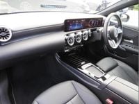 Usado Mercedes A200 Executive 161 CV (118 kW) 2024 Gris Utilitario