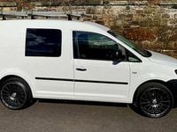Used VW Caddy 102 HP (75 kW) 2012 White MPV