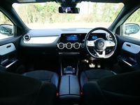 Used Mercedes EQA250 AMG line 139 kW (190 HP) 2021 White SUV