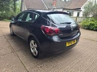 Used Vauxhall Astra SRi 130 HP (95 kW) 2011 Black Hatchback