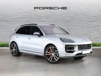 Used Porsche Cayenne 519 HP (381 kW) 2025 Dolomite silver metallic SUV