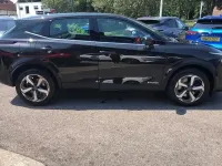 Used Nissan Qashqai Acenta Premium 190 HP (139 kW) 2022 Black SUV