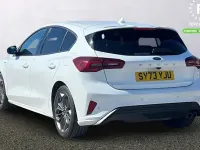 Used Ford Focus ST-Line X 125 HP (91 kW) 2023 White Hatchback