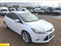Used Ford Focus Titanium 115 HP (84 kW) 2012 White Hatchback