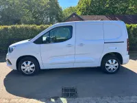 Used Vauxhall Combo S 100 HP (73 kW) 2023 White MPV