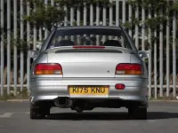 Begagnad Subaru Impreza 1999 Silver Sedan