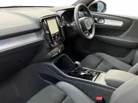 Used Volvo XC40 Ultra 161 HP (118 kW) 2025 Silver SUV