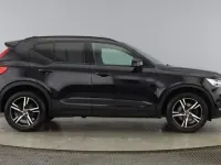 Used Volvo XC40 R-Design 194 HP (142 kW) 2022 SUV
