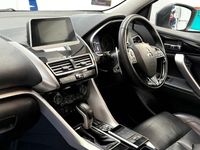 Used Mitsubishi Eclipse 163 HP (119 kW) 2019 White Hatchback