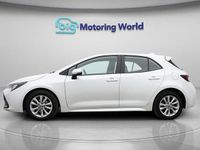 Used Toyota Corolla 140 HP (102 kW) 2023 White Hatchback