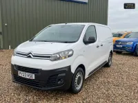 Używany Citroën Dispatch 145 KM (106 kW) 2023 Biały Minivan