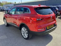Used Renault Kadjar Iconic 115 HP (84 kW) 2021 Red SUV